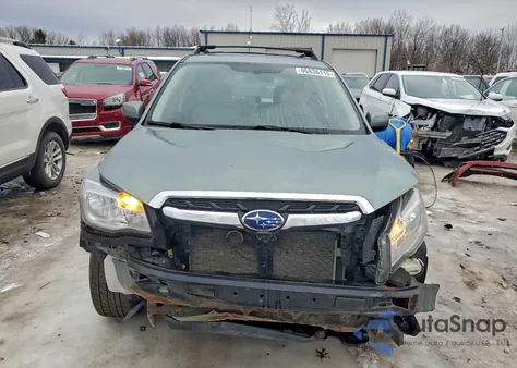 2017 Subaru Forester 2.5I Premium z USA, uszkodzony, nr VIN JF2SJAEC8HH414141